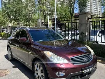 2011 Infiniti EX с пробегом 74 000 км