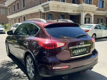 2011 Infiniti EX с пробегом 74 000 км
