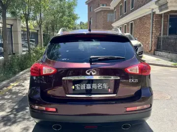 2011 Infiniti EX с пробегом 74 000 км