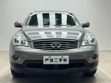 2009 Infiniti EX с пробегом 150 000 км
