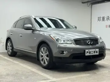 2009 Infiniti EX с пробегом 150 000 км