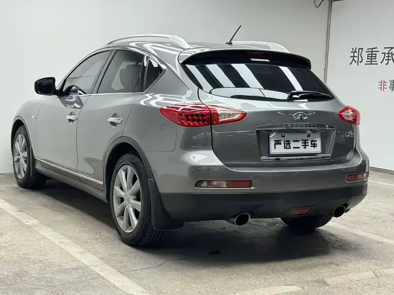 2009 Infiniti EX с пробегом 150 000 км