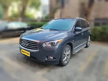 2013 Infiniti JX с пробегом 135 400 км