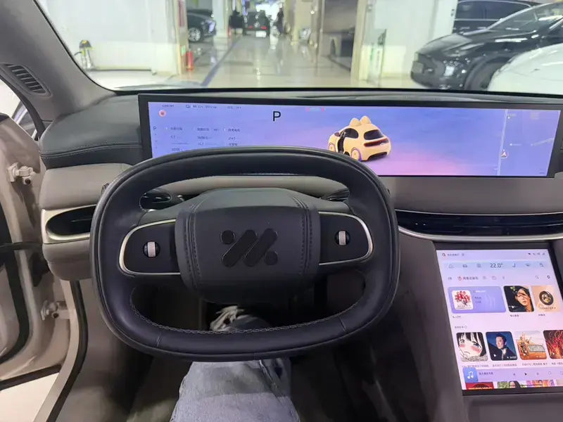 2025 IM Motors (Zhiji) L6 с пробегом 47 000 км