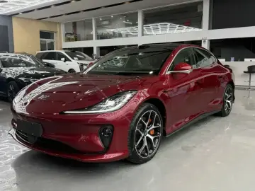 IM Motors (Zhiji) L6