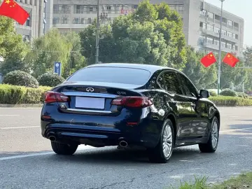 2019 Infiniti Q70 с пробегом 44 000 км