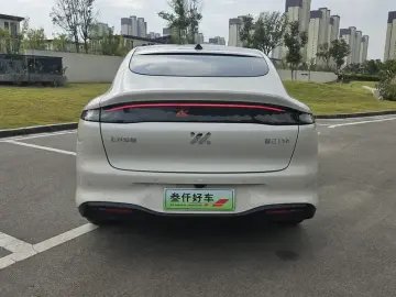 2026 IM Motors (Zhiji) LS6 с пробегом 19 000 км