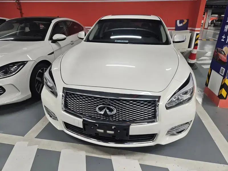 2019 Infiniti Q70 с пробегом 71 000 км