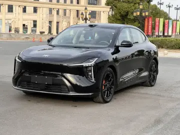 2026 IM Motors (Zhiji) LS6 с пробегом 19 900 км