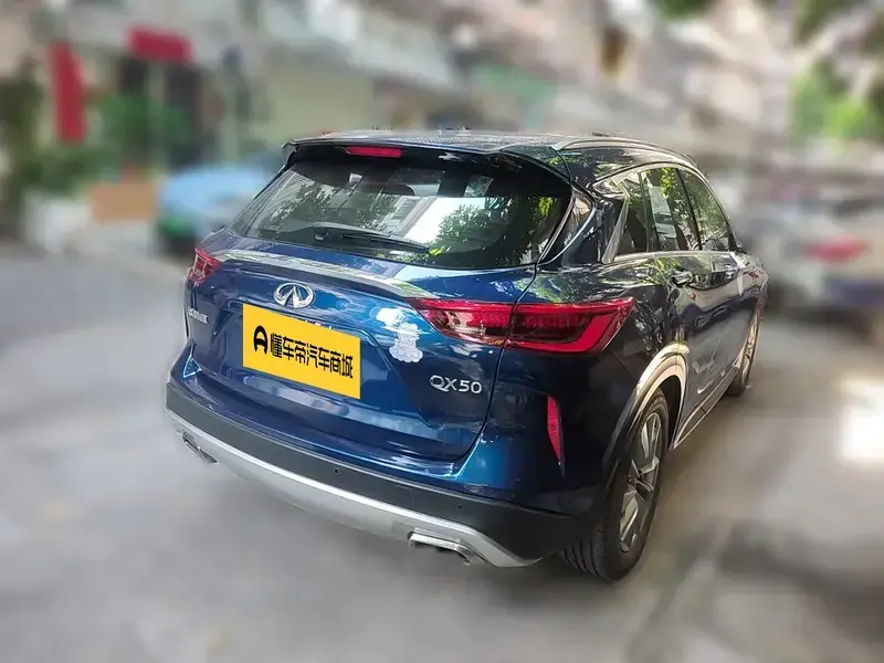 2020 Infiniti QX50 с пробегом 55 400 км