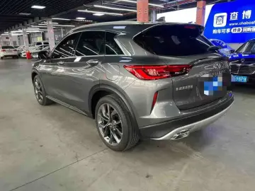 2026 Infiniti QX50 с пробегом 400 км