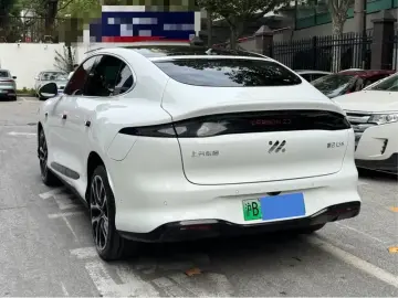 2026 IM Motors (Zhiji) LS6 с пробегом 25 000 км