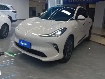 2025 IM Motors (Zhiji) LS6 с пробегом 60 000 км