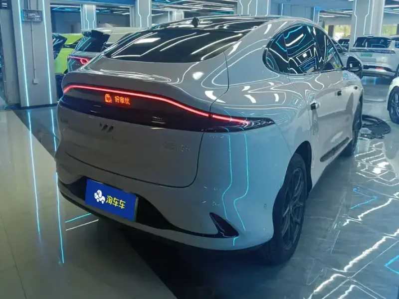 2025 IM Motors (Zhiji) LS6 с пробегом 60 000 км