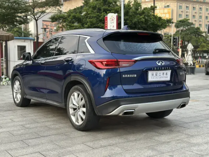 2020 Infiniti QX50 с пробегом 154 000 км