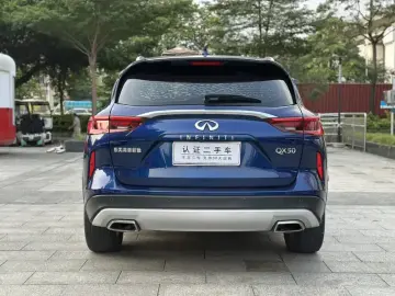 2020 Infiniti QX50 с пробегом 154 000 км