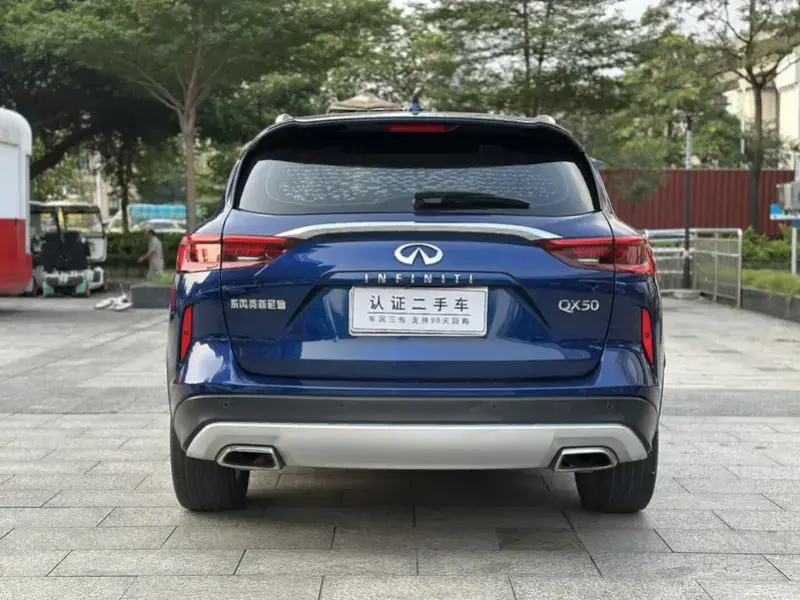 2020 Infiniti QX50 с пробегом 154 000 км