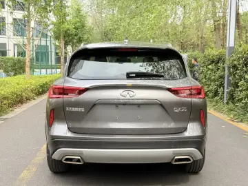 2020 Infiniti QX50 с пробегом 100 000 км