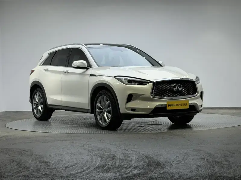 2020 Infiniti QX50 с пробегом 38 300 км