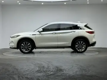2020 Infiniti QX50 с пробегом 38 300 км