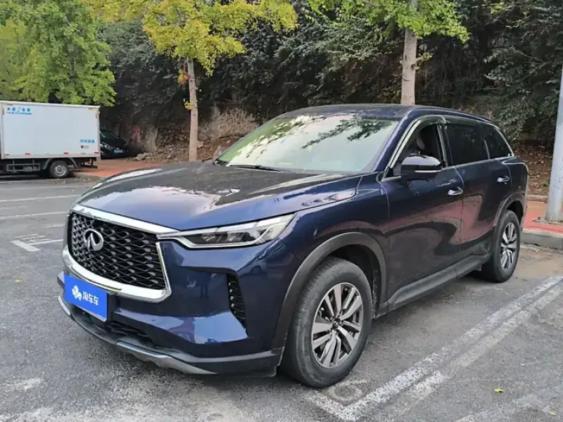 2022 Infiniti QX60 с пробегом 65 000 км
