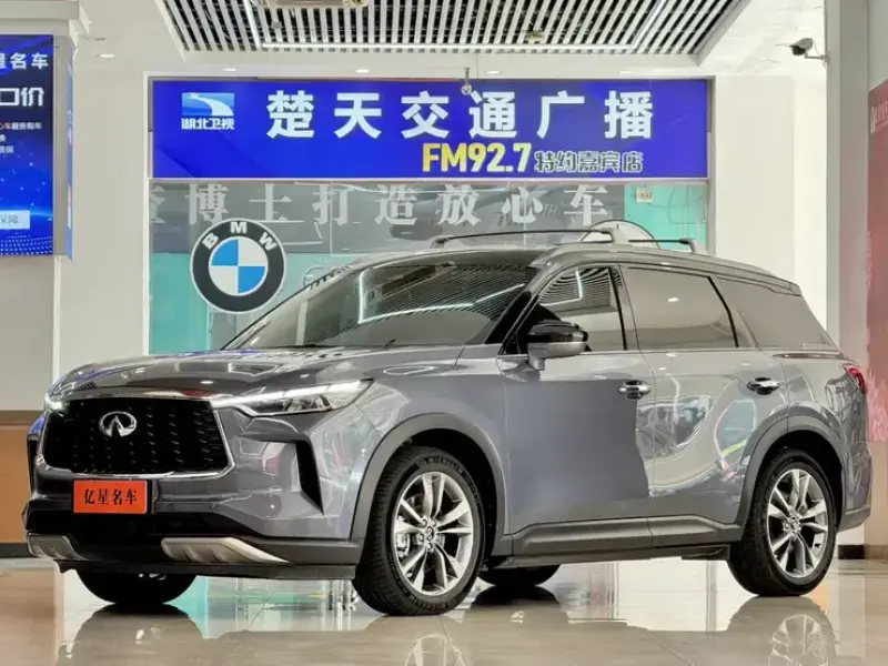 2022 Infiniti QX60 с пробегом 85 800 км