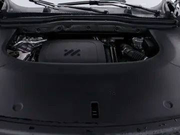 2026 IM Motors (Zhiji) LS8 с пробегом 7 000 км