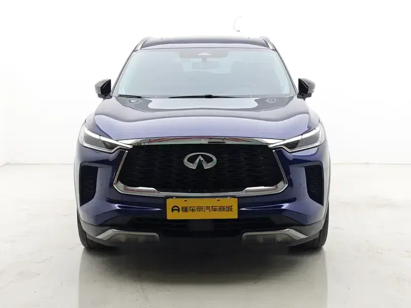 2022 Infiniti QX60 с пробегом 36 900 км