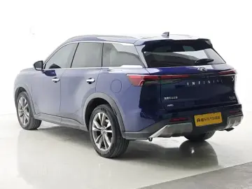 2022 Infiniti QX60 с пробегом 36 900 км
