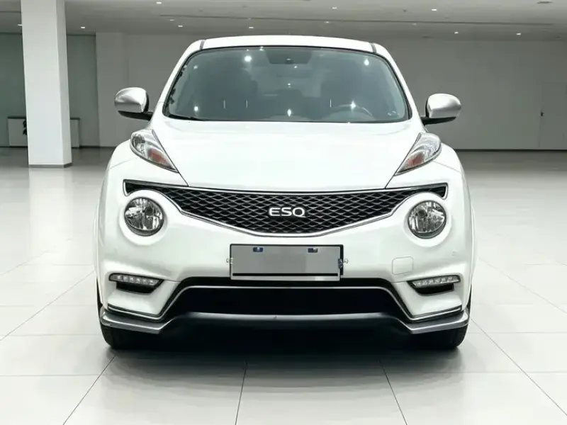 2014 Infiniti ESQ с пробегом 51 000 км