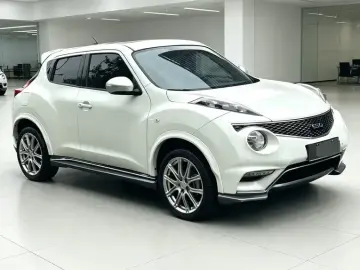 2014 Infiniti ESQ с пробегом 51 000 км