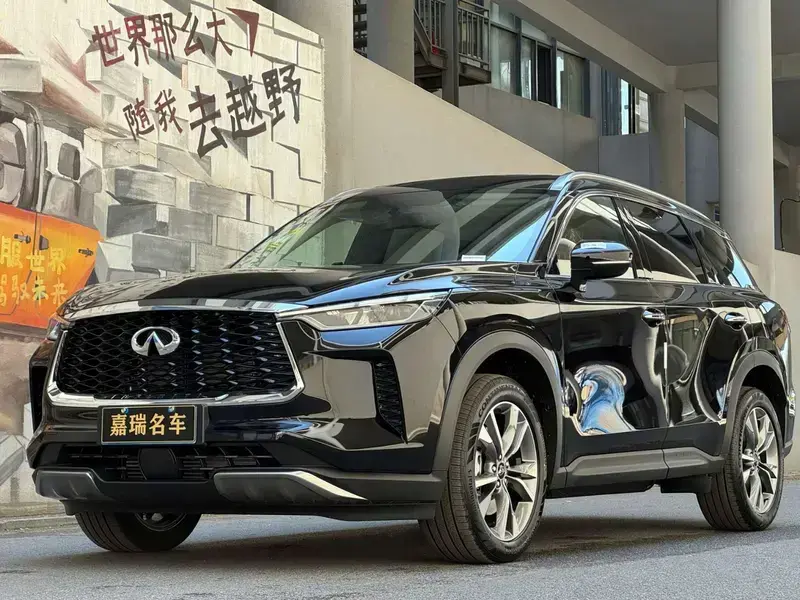 2024 Infiniti QX60 с пробегом 200 км