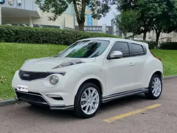 2014 Infiniti ESQ с пробегом 105 000 км