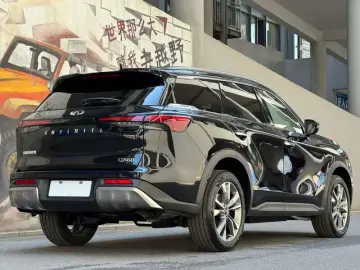 2024 Infiniti QX60 с пробегом 200 км