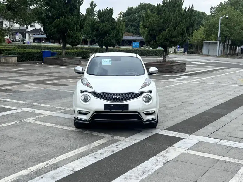 2014 Infiniti ESQ с пробегом 98 000 км
