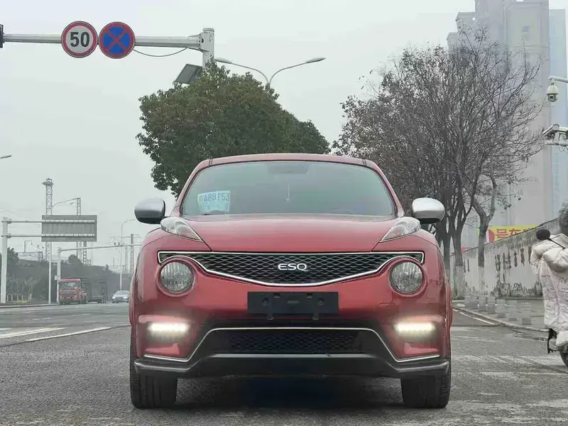 2014 Infiniti ESQ с пробегом 70 000 км