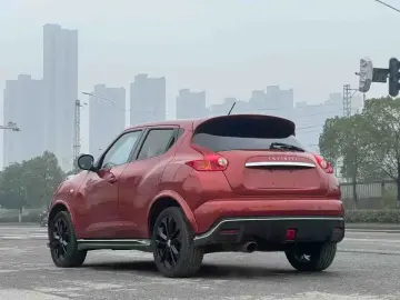 2014 Infiniti ESQ с пробегом 70 000 км