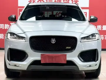 2020 Jaguar F-Pace с пробегом 50 000 км