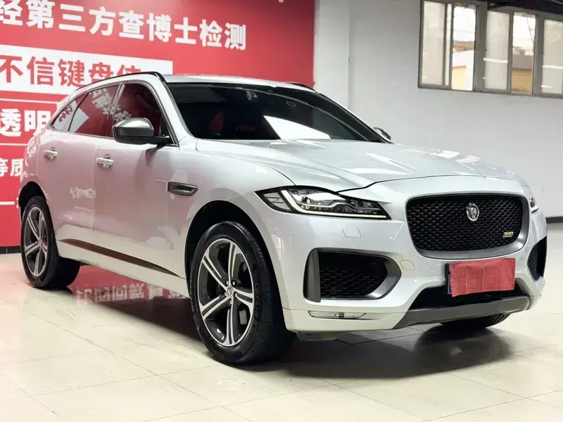 2020 Jaguar F-Pace с пробегом 50 000 км