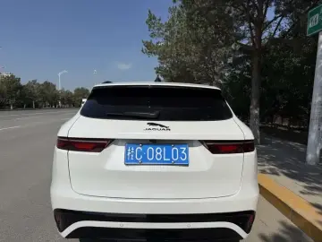 2024 Jaguar F-Pace с пробегом 19 000 км