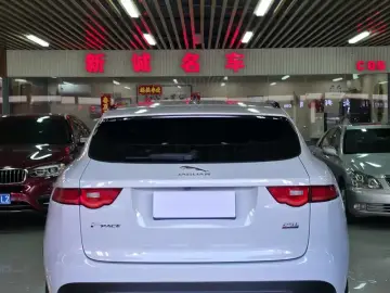 2020 Jaguar F-Pace с пробегом 26 000 км