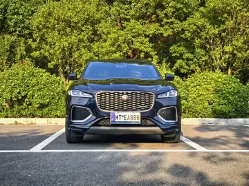 2021 Jaguar F-Pace с пробегом 74 000 км