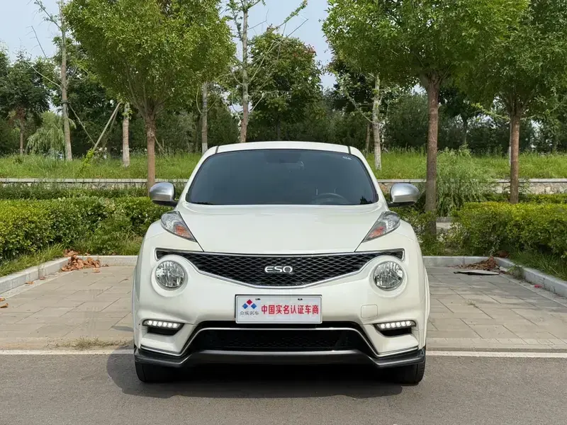 2014 Infiniti ESQ с пробегом 81 000 км