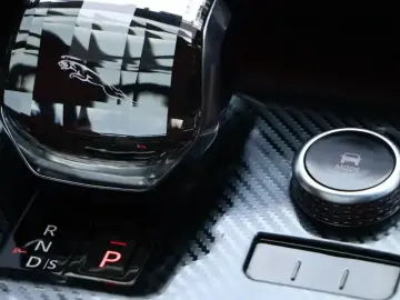 2021 Jaguar F-Pace с пробегом 53 000 км