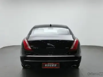 2016 Jaguar XJ с пробегом 135 900 км