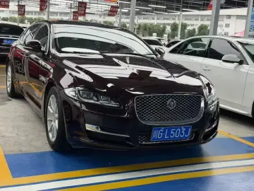 2016 Jaguar XJ с пробегом 98 000 км