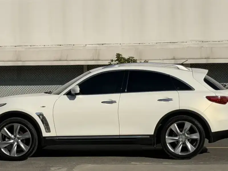 2013 Infiniti FX с пробегом 125 500 км