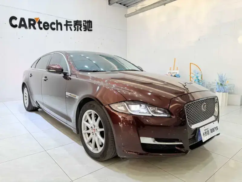 2016 Jaguar XJ с пробегом 134 000 км