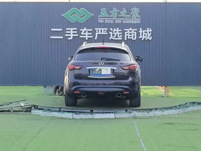 2011 Infiniti FX с пробегом 130 000 км