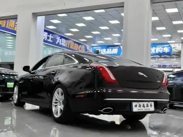 2018 Jaguar XJ с пробегом 84 000 км
